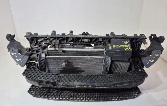 KIA Sportage Radiator support slam panel