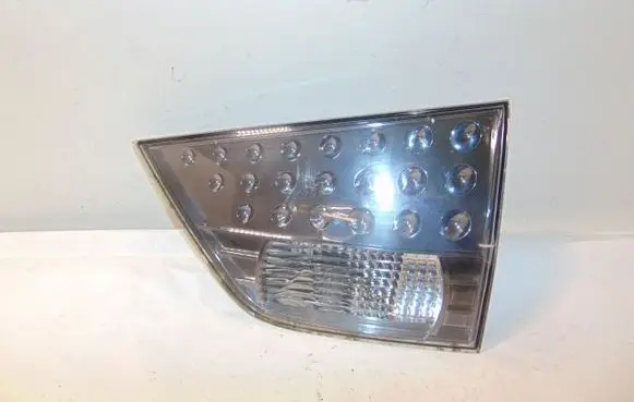 Mitsubishi Outlander Tailgate rear/tail lights 8331A006 1146356R