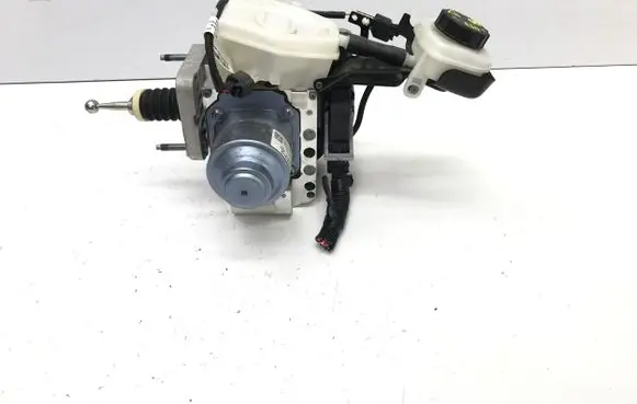 Volvo XC40 ABS Pump 32333276 32281728