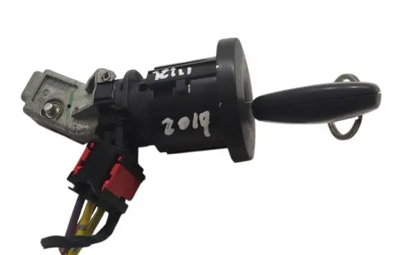 Renault Kangoo I Ignition lock 8200405701