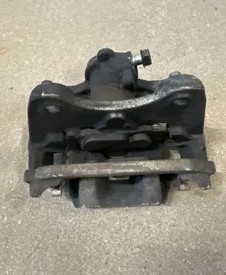 Lexus RX 450H Rear brake caliper