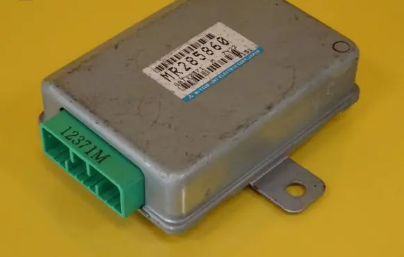 Mitsubishi Galant Other control units/modules MR285860