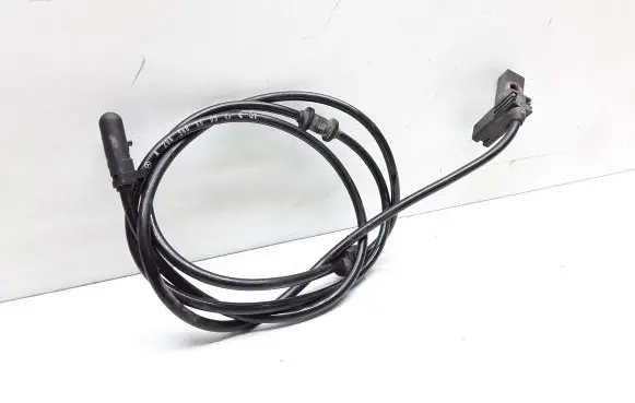 Mercedes-Benz C W204 ABS brake wheel speed sensor A2205453123