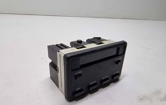 BMW 5 E34 Screen/display/small screen 1374288 459306 6213
