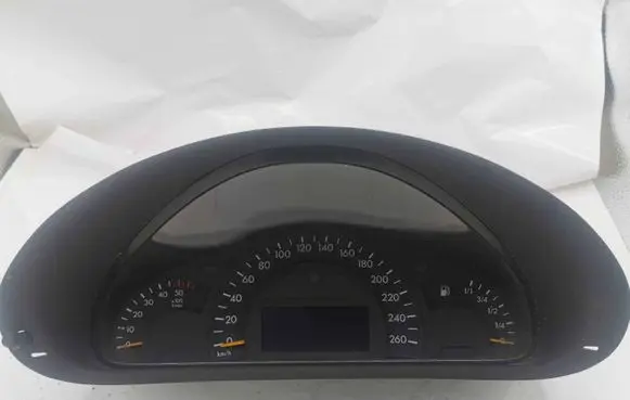 Mercedes-Benz C W203 Speedometer (instrument cluster) A2035401347 110080183