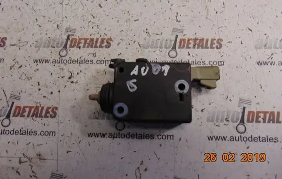 Toyota Avensis T220 Tailgate boot lock/latch motor 6915005010