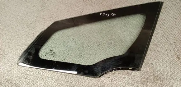 Honda Jazz Front triangle window/glass 