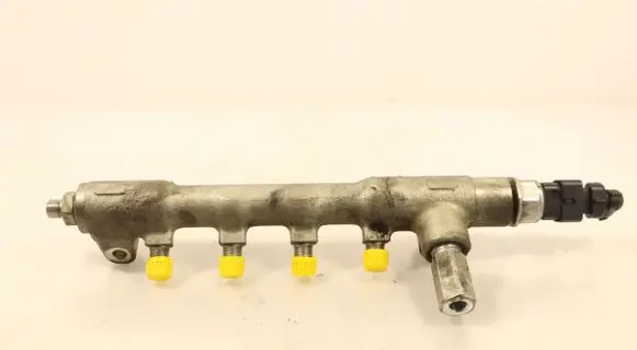 Opel Meriva B Fuel main line pipe 12073731165