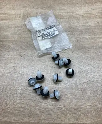 Nissan Altima Other body part 638465V000