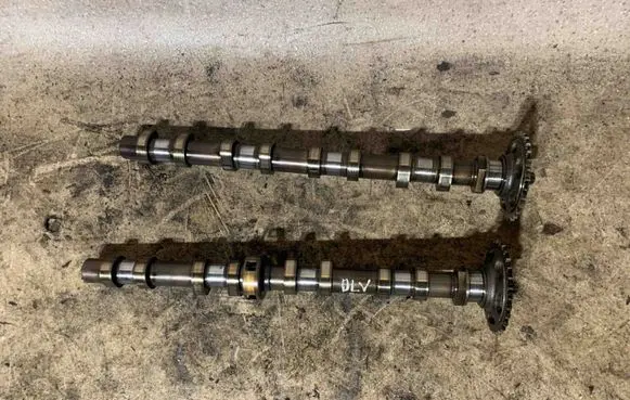 Mercedes-Benz E W212 Camshaft A6510520000