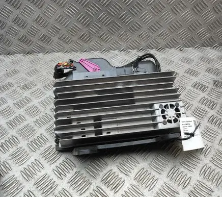 Audi RS5 Sound amplifier 8T0035223AN 8T0035223AK