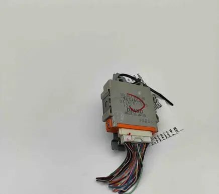 Mitsubishi Lancer Xenon control unit/module 0318001530 8634A043