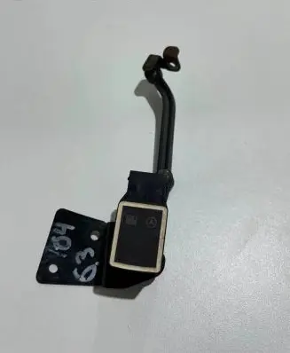 Mercedes-Benz GL X164 Air suspension front height level sensor A0105427717