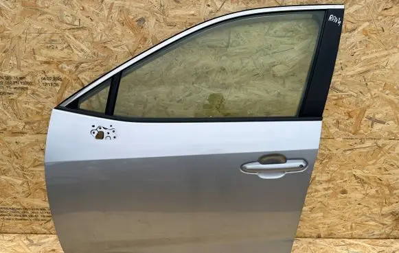 Toyota RAV 4 (XA10) Rear door 