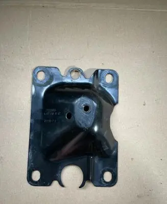 Mercedes-Benz A W177 AMG Radiator mount bracket 1776101902