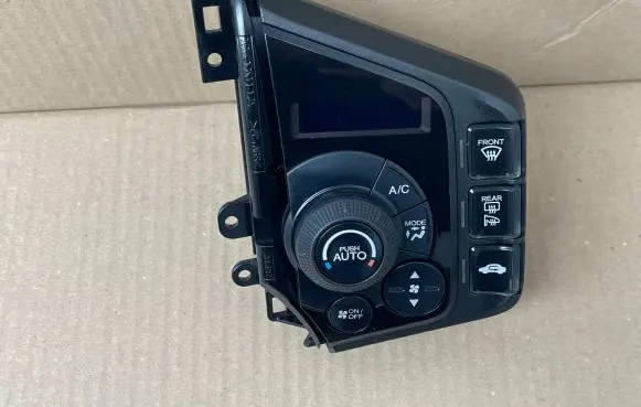 Honda CR-Z Interior fan control switch SAJAA2710