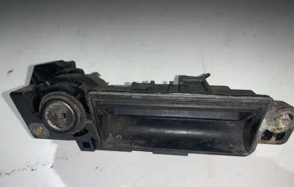 Mercedes-Benz E W211 Tailgate/trunk/boot exterior handle A2037500093