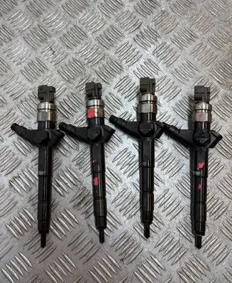 Nissan Almera Tino Fuel injectors set 16600BN800 16600BN 16600
