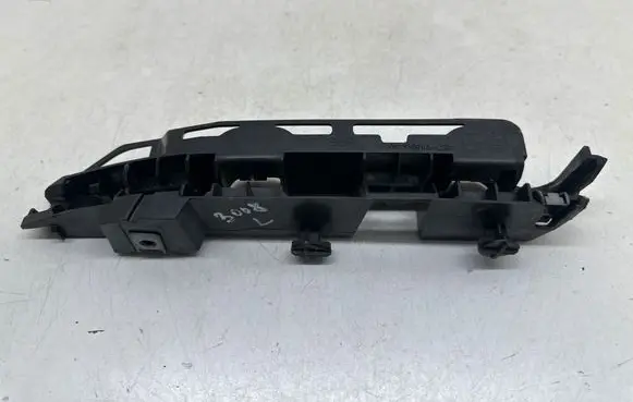 Peugeot 3008 I Front bumper mounting bracket 9684021080