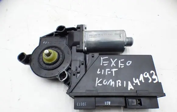 Seat Exeo (3R) Front door window regulator motor 8E2959801E 105846204 9700105996204