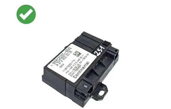 Mercedes-Benz R W251 Fuel injection pump control unit/module A2129000306 A2124460071 1135700231179