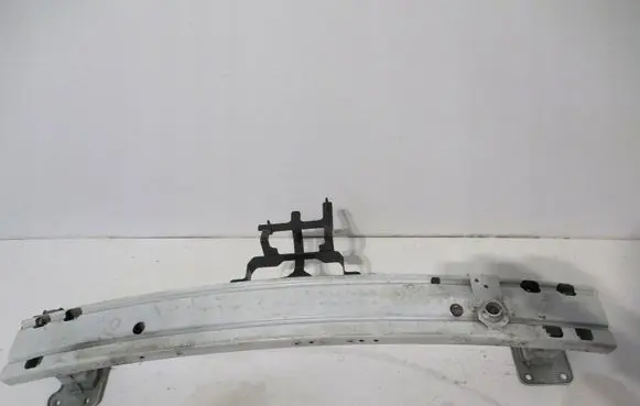 Nissan Qashqai Front bumper foam support bar