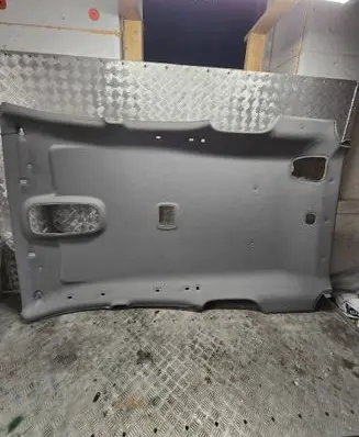 KIA Sorento Headlining 