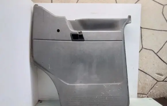 Volkswagen Transporter - Caravelle T4 Front door card panel trim