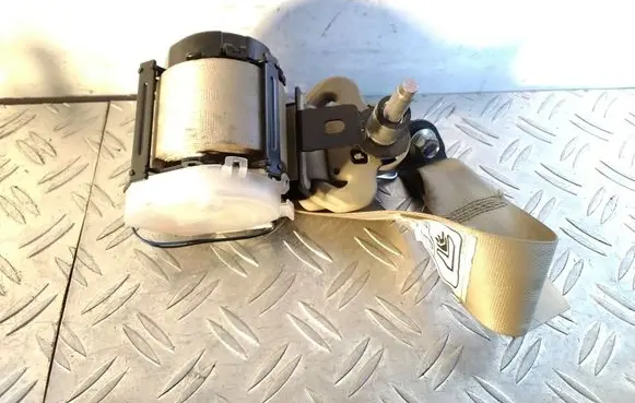 Honda CR-V Rear seatbelt 82850SWWG0