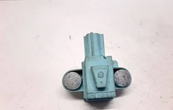 Audi A6 S6 C6 4F Airbag deployment crash/impact sensor 4F0955557A