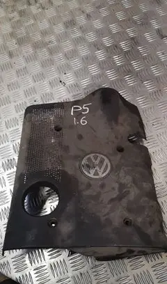 Volkswagen PASSAT B5 Engine cover (trim) 06b103935c