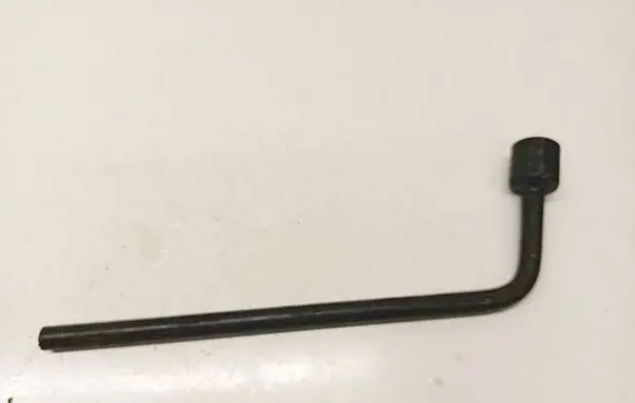 Lexus RX 300 Wheel nut wrench 