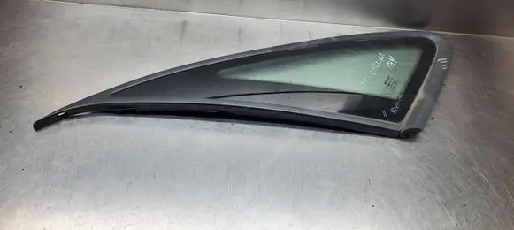 Renault Laguna I Rear side window