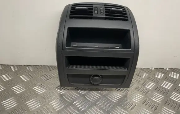 BMW 5 F10 F11 Rear air vent grill 9206664 9158312 9172167