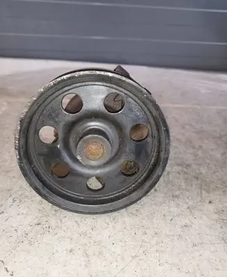 Ford Maverick Power steering pump HBDEF