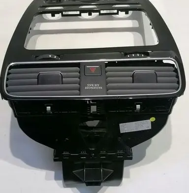 Volkswagen Scirocco Dash center air vent grill 1K8819728E