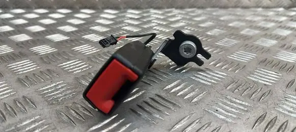 Mini One - Cooper F56 F55 Rear seatbelt buckle 34180805E 76206904
