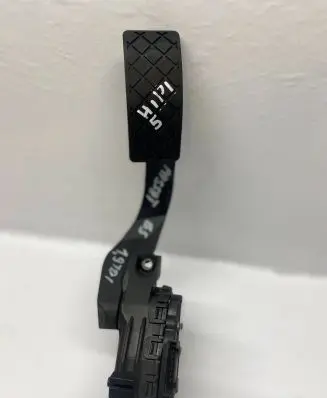 Volkswagen PASSAT B5.5 Accelerator throttle pedal 8D1721523F