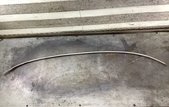 Mercedes-Benz W123 Windshield trim 