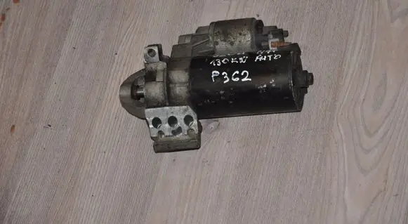 BMW 5 F10 F11 Starter motor KLEP362