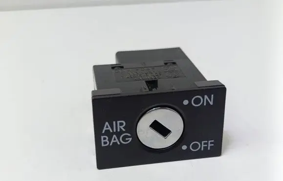Volkswagen Polo IV 9N3 Passenger airbag on/off switch 6Q0919237A