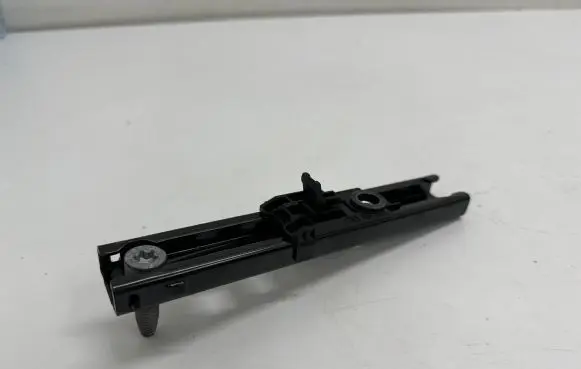 Nissan Qashqai J12 Seat belt adjustment rail 878246UA0C