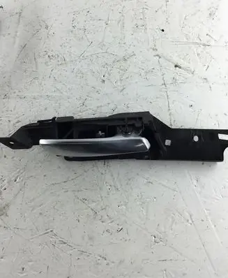 BMW X5 E70 Front door interior handle 6974296 773201 P011717102