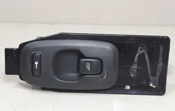Volvo S60 Electric window control switch 30746075 5586N3RUA