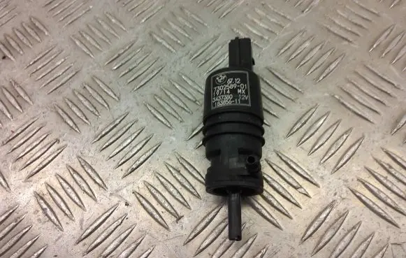 BMW 3 E92 E93 Windscreen/windshield washer pump 7302589