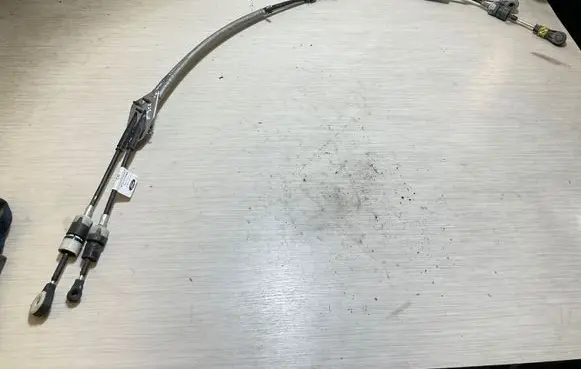 Ford Fiesta Gear shift cable linkage 4ETA170FA6NA 2492014