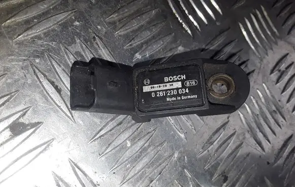Peugeot 406 Air pressure sensor 0261230034