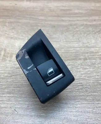 BMW 5 F10 F11 Electric window control switch 9163527 10W33E03