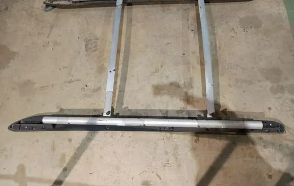 Mitsubishi Endeavor Roof bar rail 