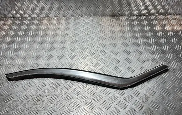 Opel Crossland X Rear side glass trim DG19588